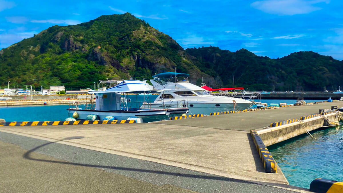 小笠原諸島父島のとびうお桟橋