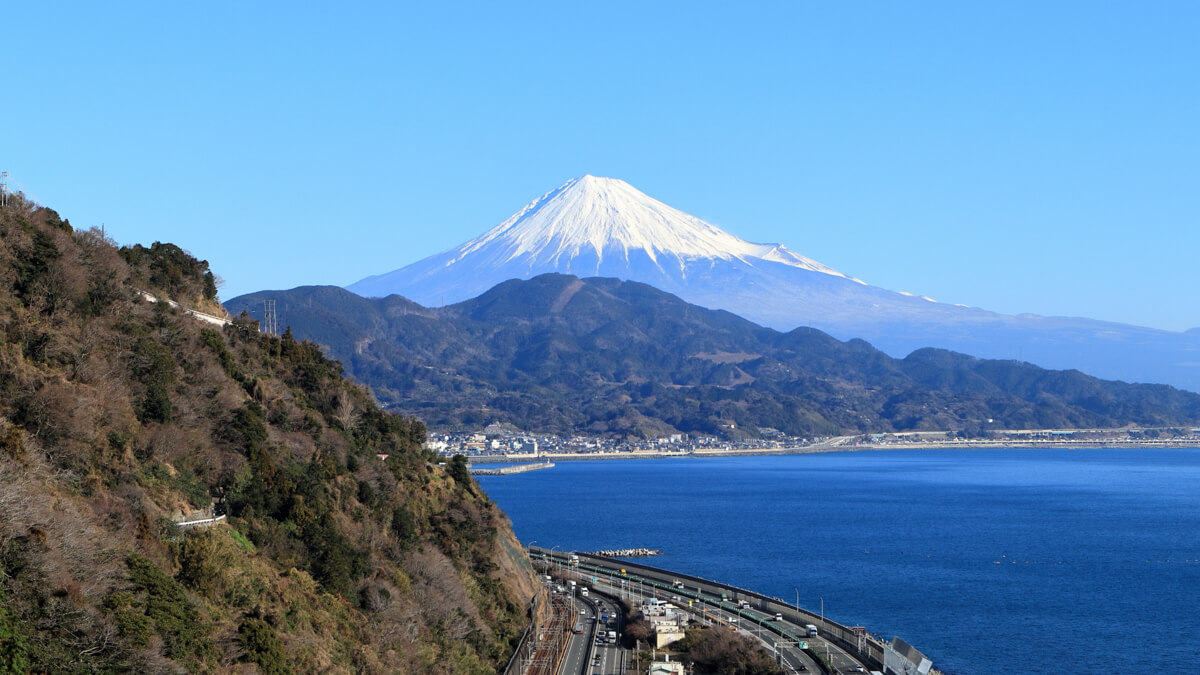 駿河湾と富士山